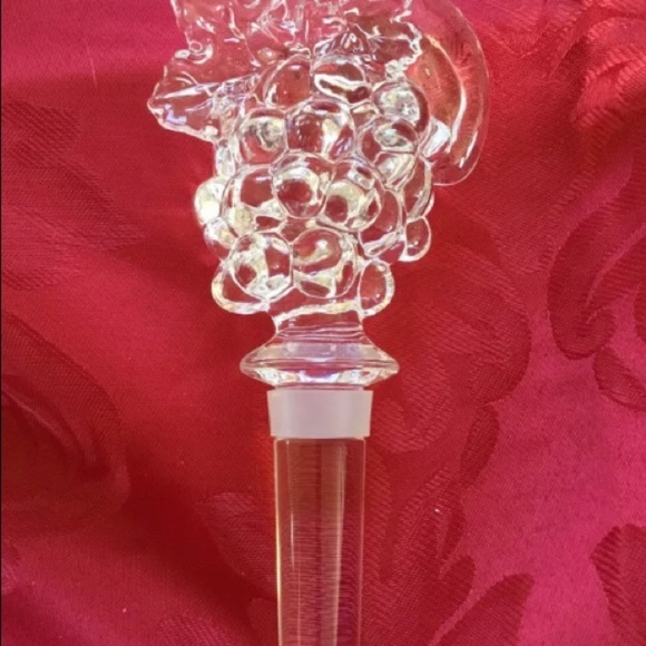 Mikasa Dining Mikasa Crystal Wine Bottle Stopper Govino Glass